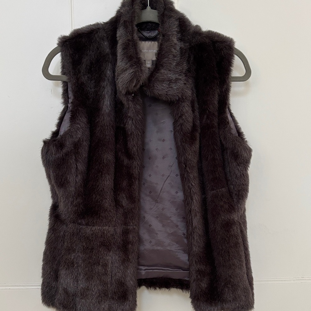 Banana Republic Dark grey Faux Fur Vest